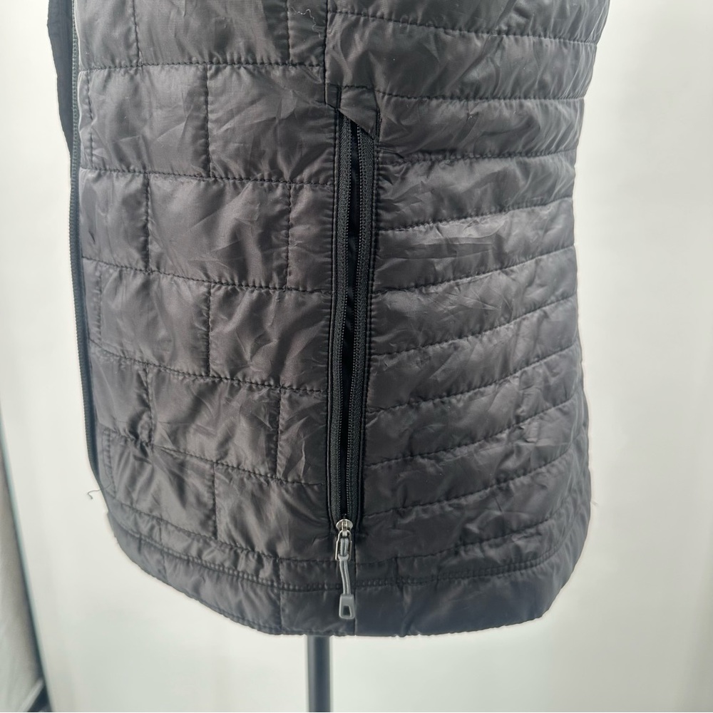 NWT Patagonia Nano Puff Black Quilted Women's Insulated Vest Medium - Picture 8 of 16